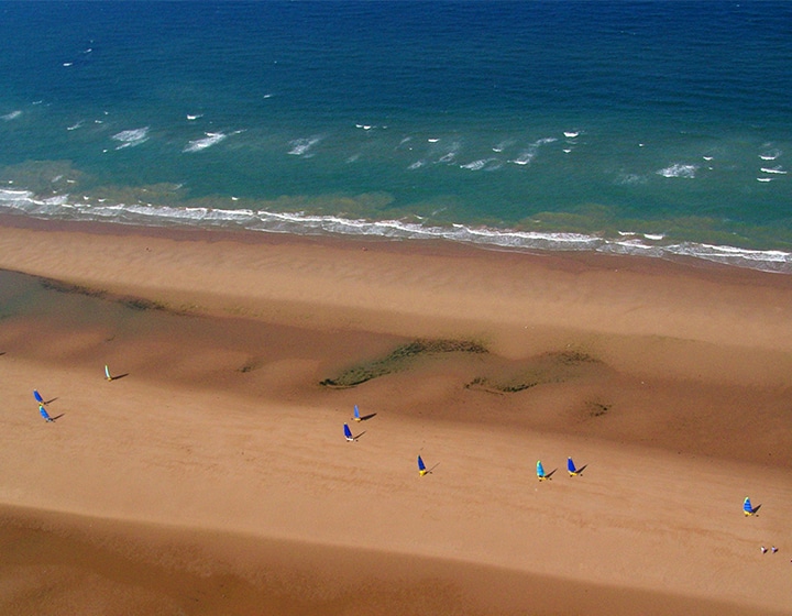 Char à voile sur une plage du Calvados