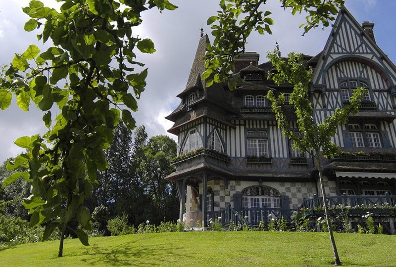 Façade Villa Strassburger à Deauville