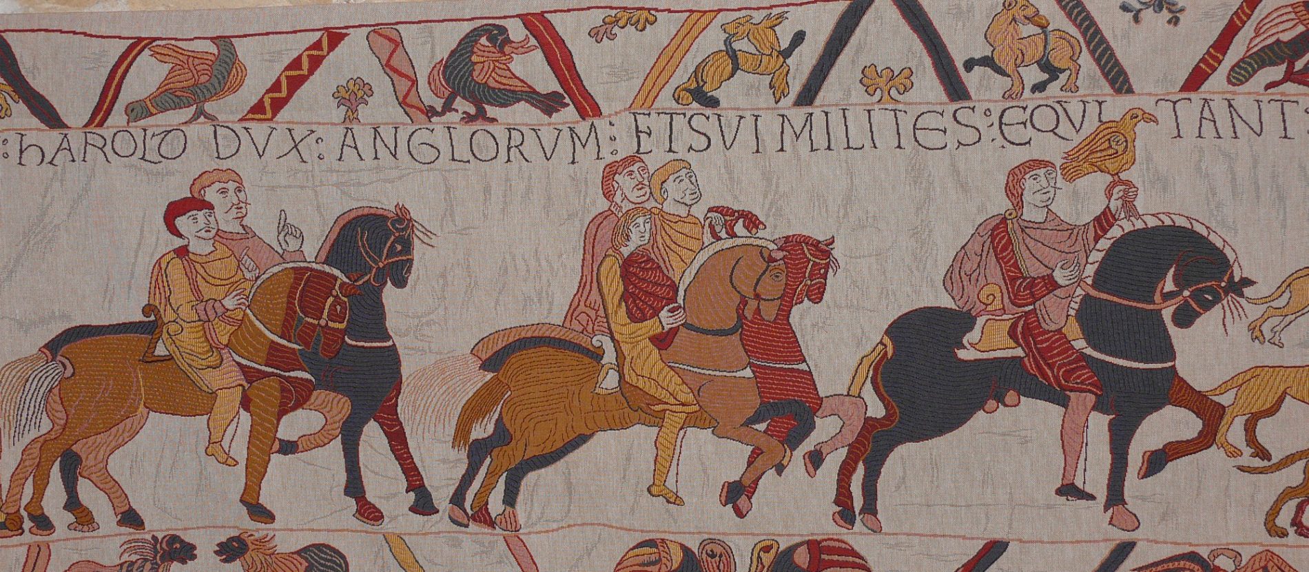 chevaux sur la tapisserie de Bayeux