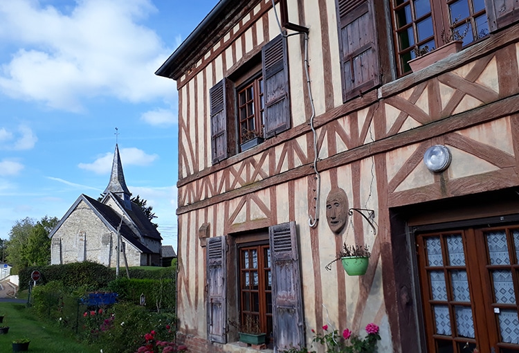 Facade de maison en colombage