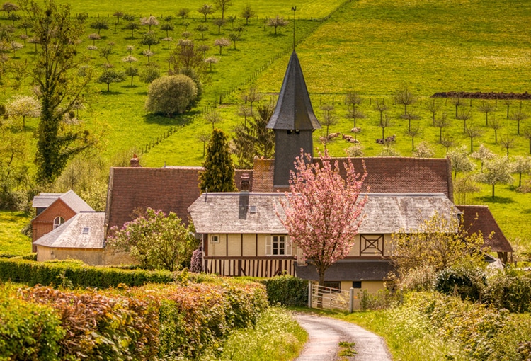 Maison dans la campagne normande