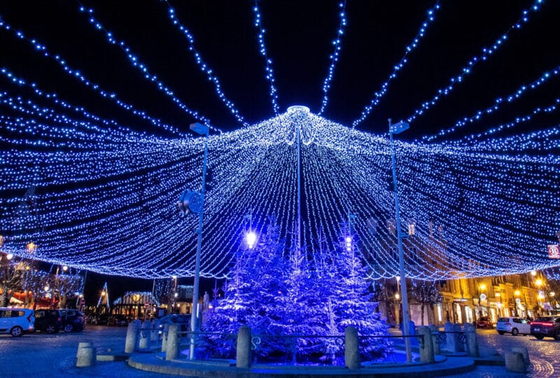 Deauville la place Morny et ses decorations de Noel